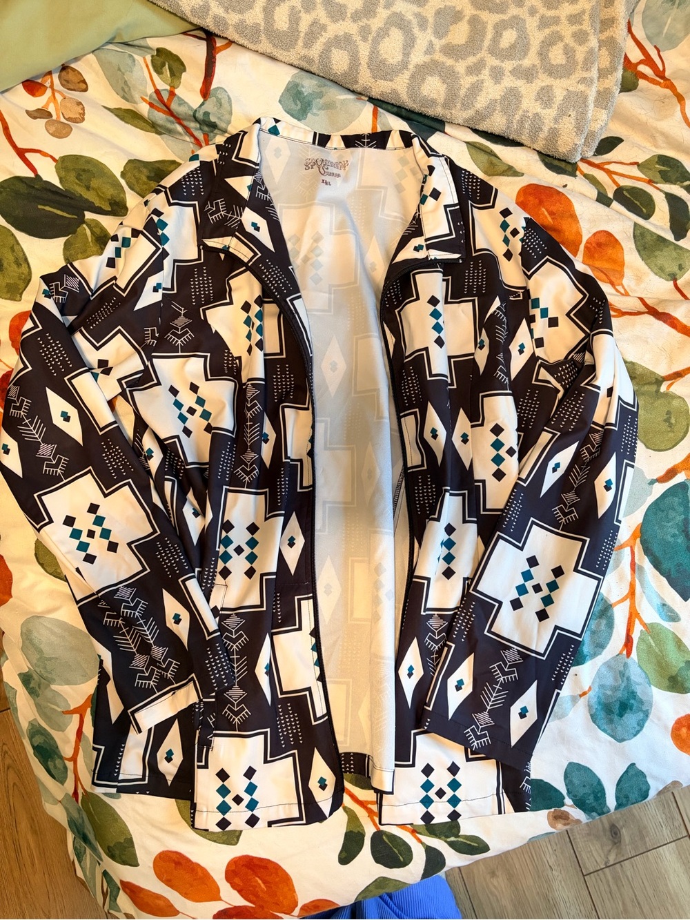 Spurrin’ Scrubs scrub jacket - Aztec